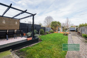 Photo 30- click for photo gallery